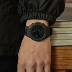 Armbanduhr GA-B2100